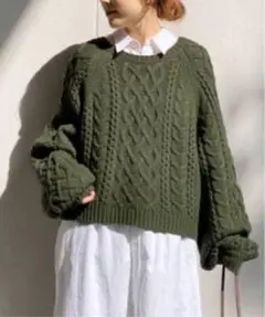 スピックアンドスパン ケーブルニット セーター