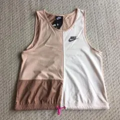 【新品】NIKE ナイキ ウィメンズ L タンクトップ ノースリーブ絞りベージュのサムネイル