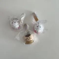 ちいかわ寿司　フィギュアキーホルダー　ちいかわ　くりまんじゅう