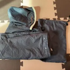 コンビミニ　抱っこ紐　防寒着　ケープ　防寒カバー