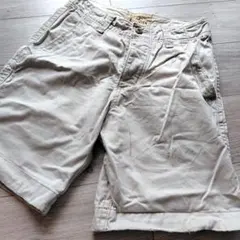 Hollister チノショートパンツ ベージュのサムネイル