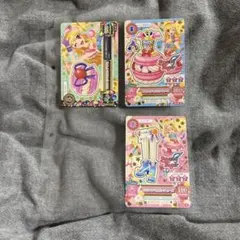 アイカツカード なないろマカロンコーデ 星宮いちごちゃん 3枚セット