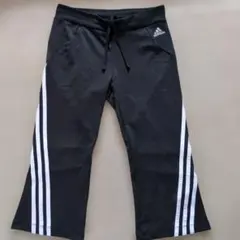 adidas ブラック ハーフパンツ ストライプ