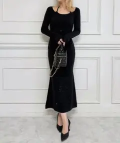 スパンコールニットタイトワンピース ロイヤルパーティー