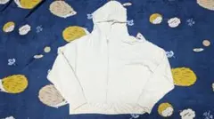 ユニクロ　クリーム色 フード付き ジップアップパーカー M〜Lサイズ相当