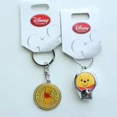 ディズニーストア　くまのプーさん　キーホルダー　爪切り　セット　新品　未使用