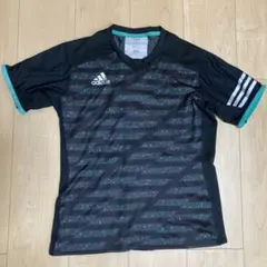 adidas Tシャツ
