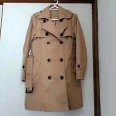 ベージュ ダブルブレスト トレンチコート M