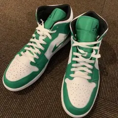 未使用 Nike Air Jordan 1 Mid Lucky Green