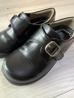 お値下げ！1度室内履きのみ！黒 バックル付き フォーマルシューズ　17.5cm⭐︎