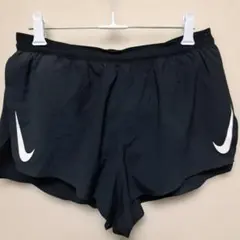 Nike ブラック ショートパンツ