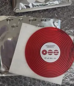 BTS ARIRANG VINYL COASTER バイナルコースター 赤
