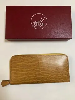 Item thumbnail for item 7fba0ee1-76cb-460c-afff-dfbf07468458