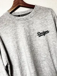 LAドジャース　ロンT　新品未使用　MLB正規ライセンス品　L　オートミール
