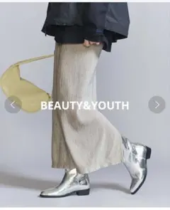 ベロアタイトスカート