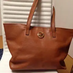 Michael Kors マイケルコース A4も楽々♪ トートバッグ
