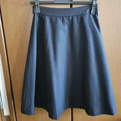 〈PATTERN〉黒フレアスカート　Mサイズのサムネイル