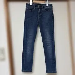 ユニクロ　ウルトラストレッチジーンズ　25