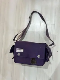 犬印鞄製作所 紫色ショルダーバッグ
