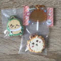 ちいかわ クッキー チャーム キーホルダー シーサー ラッコ
