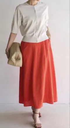 UNFILO 【洗える】リネンレーヨン セミフレア　ロングスカート　サイズSのサムネイル