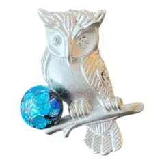 Item thumbnail for item 5b55aac6-9f06-4043-978a-635f427e79fd