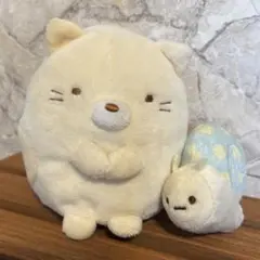 すみっコぐらし　ねこ　カタツムリ　ぬいぐるみ　マスコット