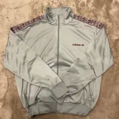 adidas originals トラックジャケット