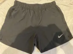NIKE Challenger ショートパンツ ブラックのサムネイル