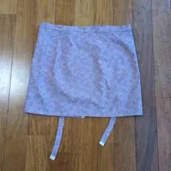 紫色の花柄エプロン