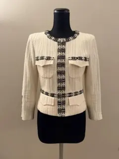 CHANEL ツイードジャケットのサムネイル