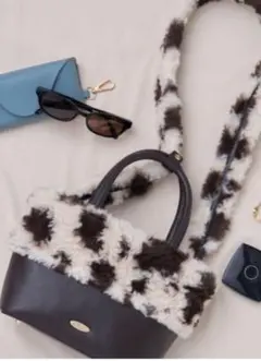 新品タグ付　LILY BROWN エコファー切り替え2ウェイ　トートバッグ