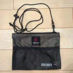 GRAMICCI × GO OUT サコッシュ オリーブのサムネイル