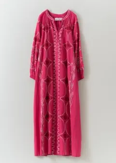 2026年最新】sara mallika ワンピースの人気アイテム - メルカリ