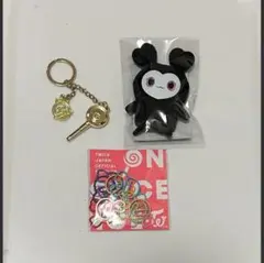 TWICE ペンライト トレカ 9種セット 【非売品:ラブリー指人形付き