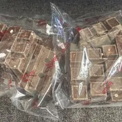 チロルチョコ　アウトレット　ミルクヌガー2袋セット