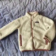 Patagonia ボアブルゾン アイボリー　4T
