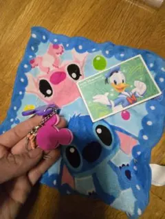 スティッチ アクリルキーホルダーとハンカチセット チケットつき