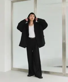 【完売色】soerte ワイドストレートスラックスパンツ ストライプのサムネイル