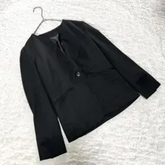 【クリアインプレッション】（1）ノーカラージャケット 黒 オフィス スーツのサムネイル