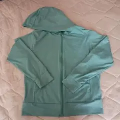 UNIQLO エアリズムUVカットメッシュフルジップパーカー