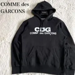 【極美品】CDG コムデギャルソン スモール ロゴ パーカー フーディ ブラック 極美品】CDG コムデギャルソン スモール ロゴ パーカー フーディ