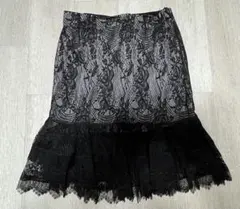 Blumarine レース 膝丈ロングスカート ブラック　44のサムネイル