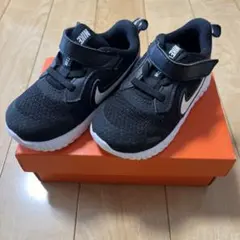Nike ブラック スニーカー ベルクロ