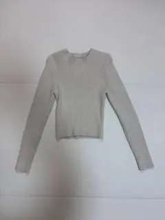 アイボリーセーター　生地分厚め　ZARA