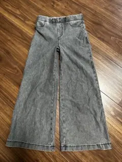 Item thumbnail for item 654dd90a-7355-4531-b26f-8c02f8de120f