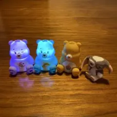 ケアベア　ミニフィギュア　ギズモ　4個セット
