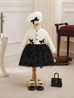 Item thumbnail for item 4377d44a-385d-4fc1-8ce0-58ff0a4a5529