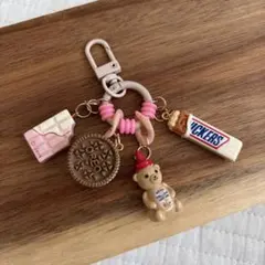 じゃらじゃらキーホルダー　くまソース　チョコ