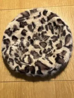 ヒョウ柄ファーベレー帽